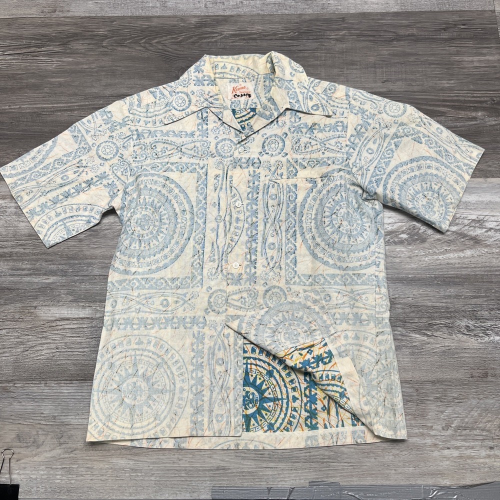 Vintage 60s Hawaiian Shirt Cotton Cream Blue Geometric Dagger Collar Mens Medium